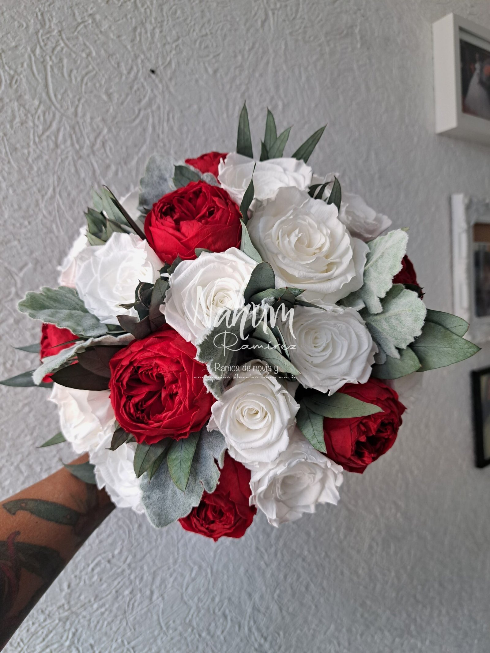 Rosas Blancas Ramos De Novia En La Lagunilla Rosas Eternas Ramos